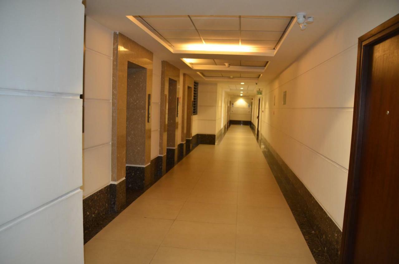 Atrium - Iconic Apartment Sri Jayewardenepura Kotte Exterior foto